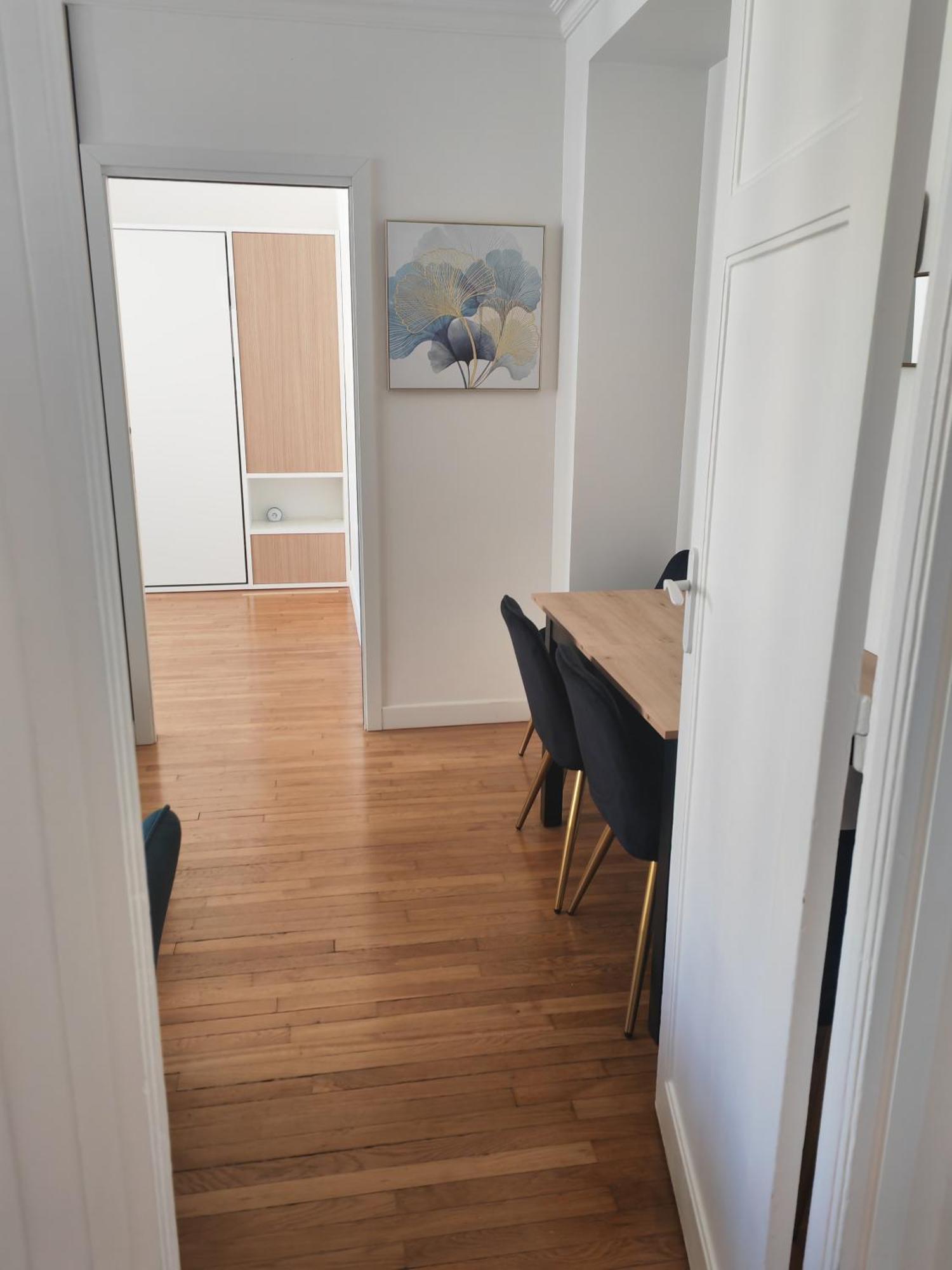 View Sur La Seine Apartment Париж Екстериор снимка